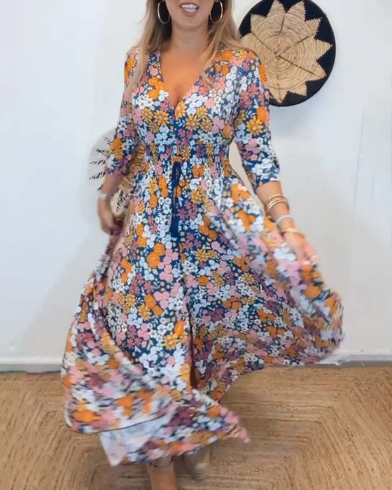 Robe à décolleté en V profond et à fleurs