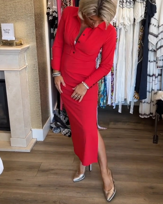 Robe élégante fendue de couleur unie