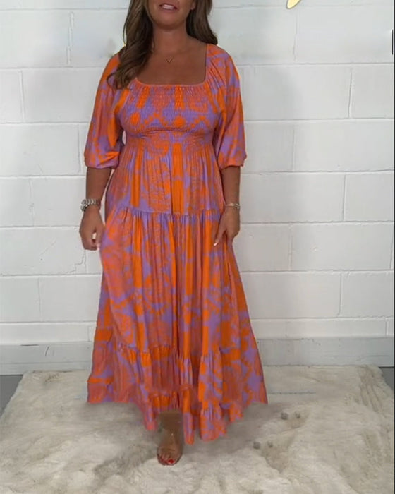 Robe à manches mi-longues et col carré