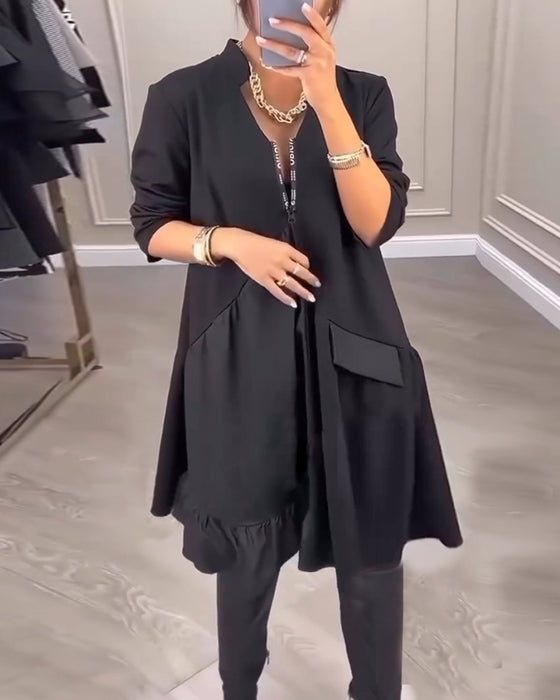 Robe à l'esprit artistique et col V