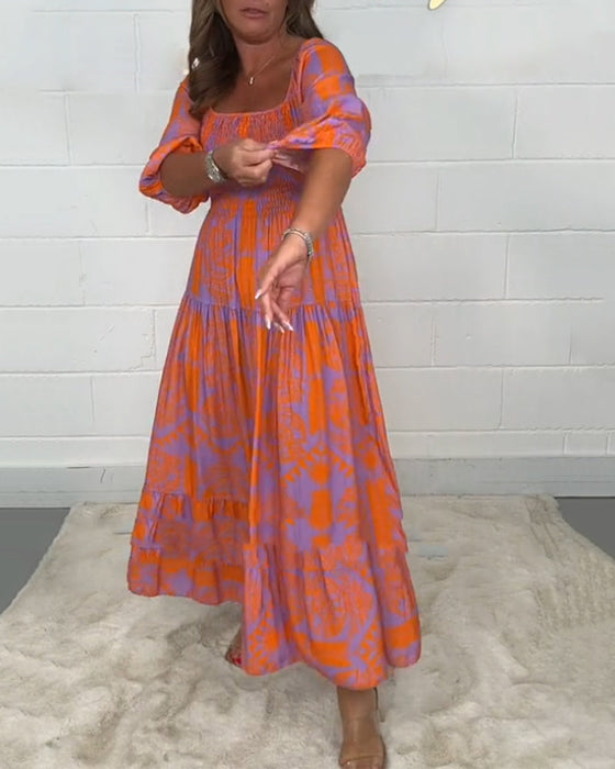 Robe à manches mi-longues et col carré