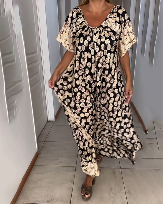 Robe imprimée à manches courtes et col en V