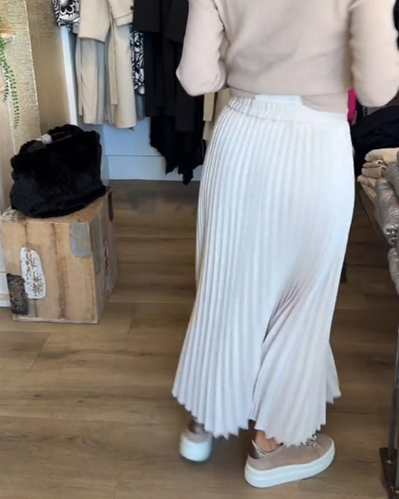 Robe plissée de couleur unie