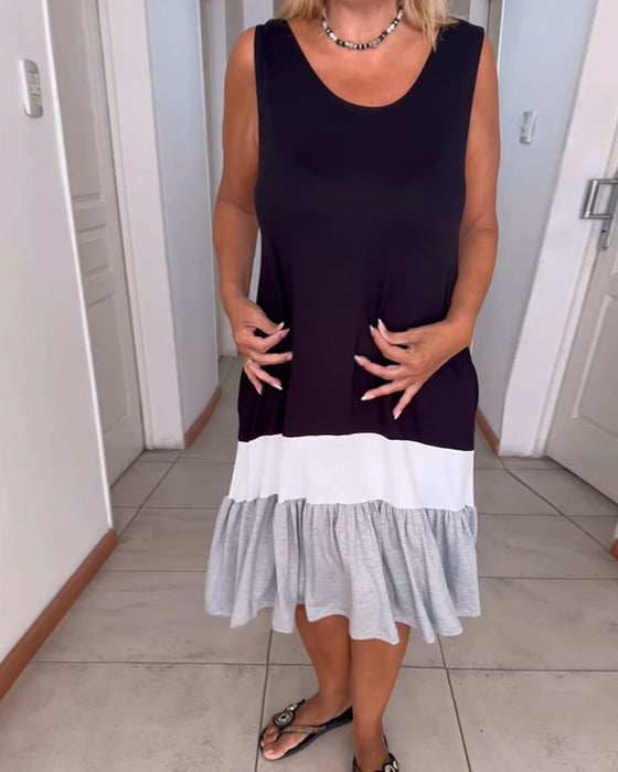 Robe sans manches à col rond et aux couleurs assorties