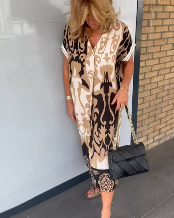 Robe à imprimé géométrique et col en V