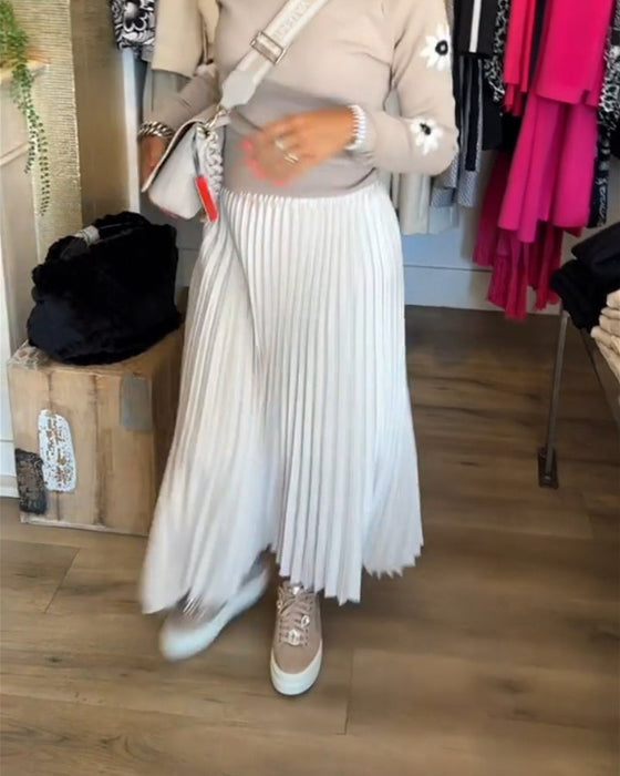 Robe plissée de couleur unie