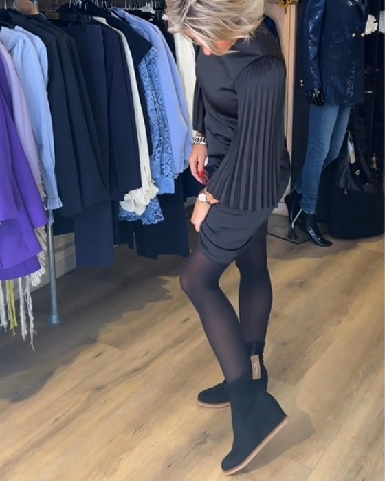 Robe à manches cloche et col rond