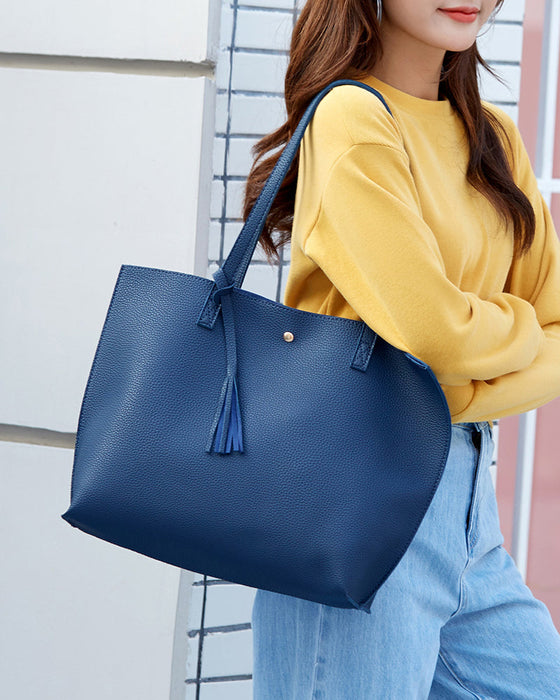 Capacité avec sac à bandoulière à pampilles de couleur unie avec grand