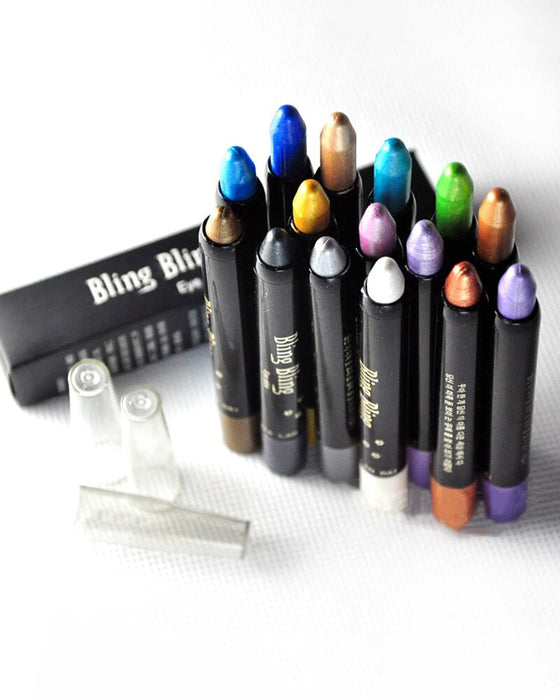 CRAYON SURLIGNEUR FARD À PAUPIÈRES