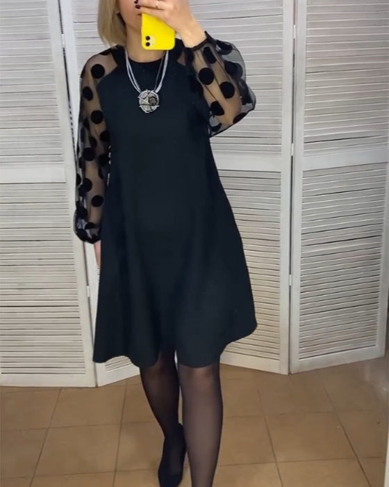 Robe au style élégant et à motif à pois