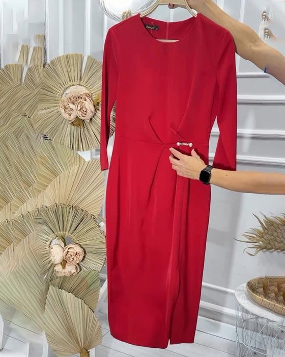 Robe longue romantique de couleur unie à col rond