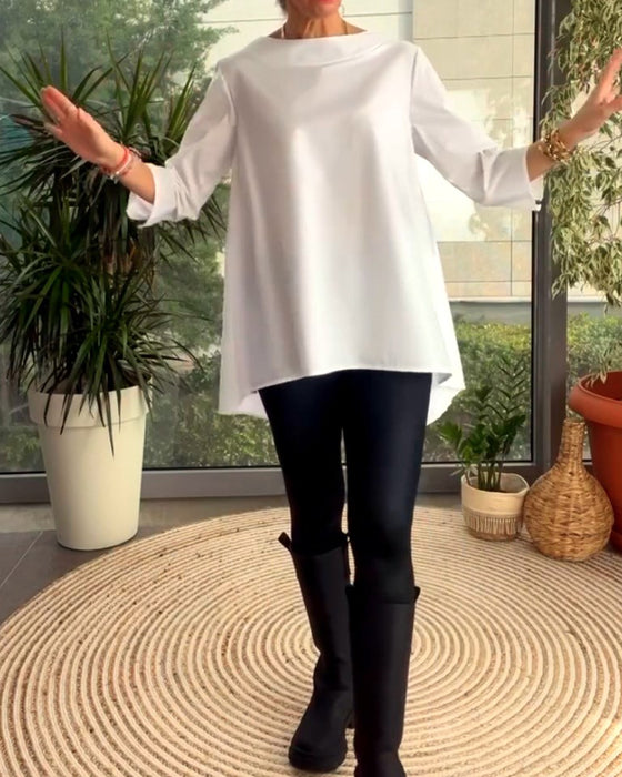 Haut de couleur unie style de déplacement