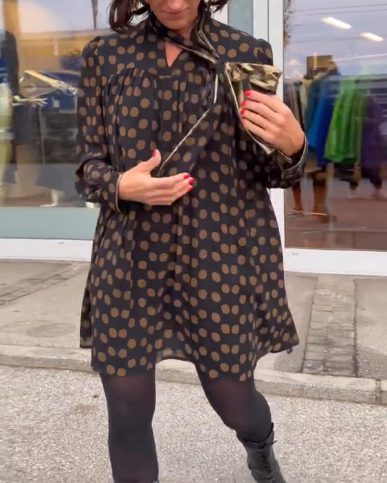 Robe à manches longues à pois