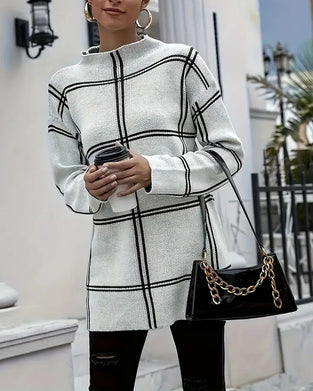 Pull rayé à col fendu