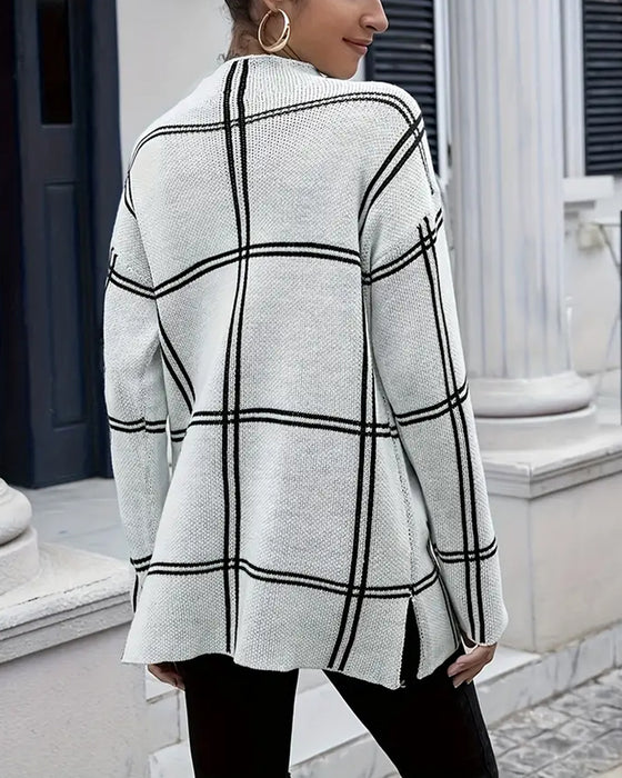 Pull rayé à col fendu