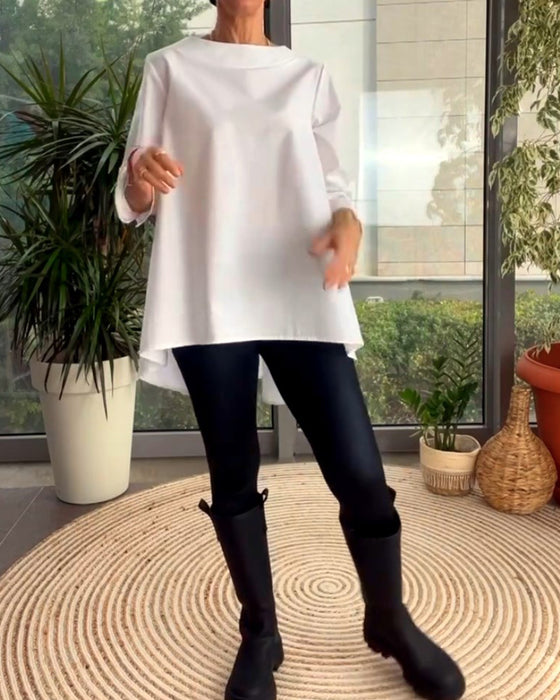 Haut de couleur unie style de déplacement