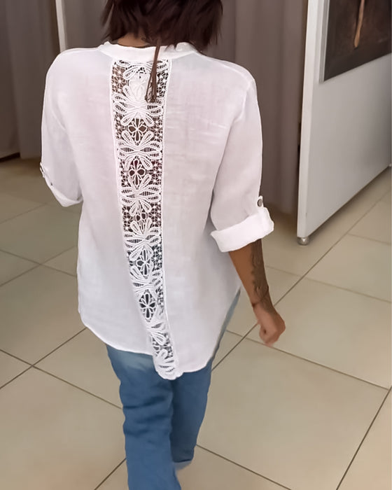 Chemise de couleur unie avec poches et boutons simples